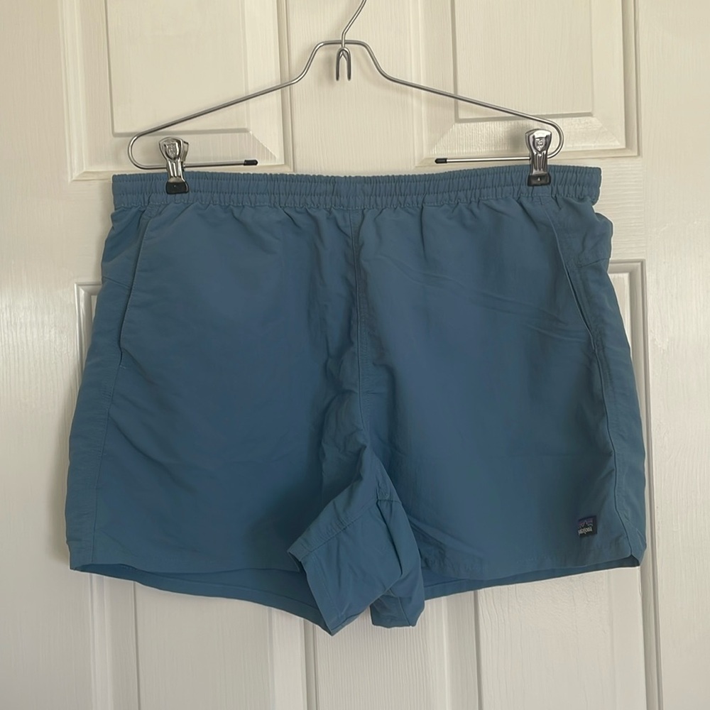 Blue Patagonia Baggies shorts 5” - XL